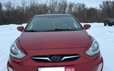 Hyundai Solaris II рестайлинг, 2012 год, 750 000 рублей, 1 фотография