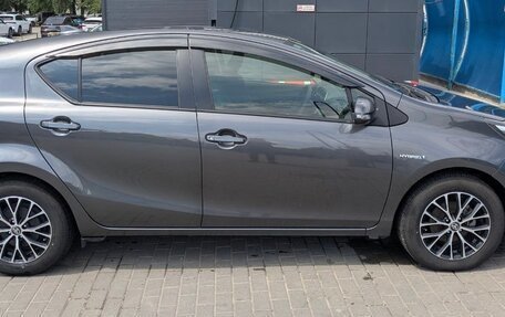 Toyota Aqua I, 2019 год, 1 280 000 рублей, 4 фотография