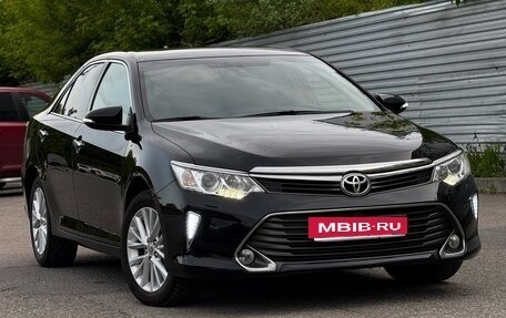 Toyota Camry, 2015 год, 2 000 000 рублей, 4 фотография