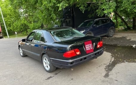 Mercedes-Benz E-Класс, 1999 год, 440 000 рублей, 7 фотография
