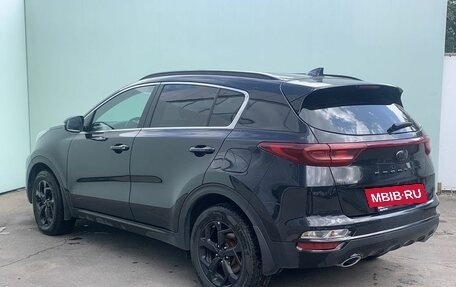 KIA Sportage IV рестайлинг, 2021 год, 2 549 900 рублей, 4 фотография