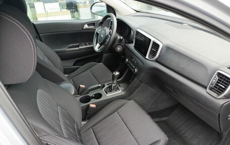 KIA Sportage IV рестайлинг, 2019 год, 1 728 300 рублей, 13 фотография