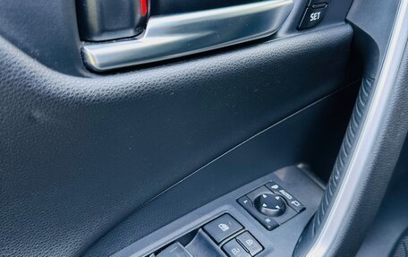 Toyota RAV4, 2021 год, 3 500 000 рублей, 16 фотография