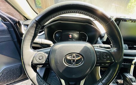 Toyota RAV4, 2021 год, 3 500 000 рублей, 18 фотография