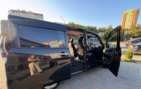 Nissan Serena IV, 2019 год, 2 000 000 рублей, 7 фотография