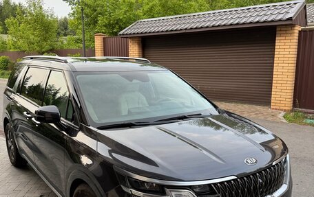 KIA Carnival, 2020 год, 4 190 000 рублей, 3 фотография