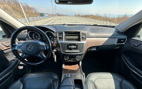 Mercedes-Benz GL-Класс, 2013 год, 2 400 000 рублей, 23 фотография
