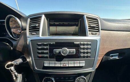 Mercedes-Benz GL-Класс, 2013 год, 2 400 000 рублей, 28 фотография