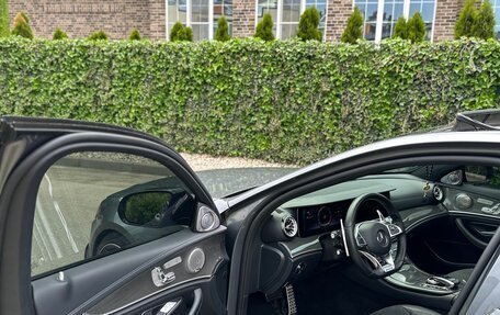 Mercedes-Benz E-Класс, 2017 год, 4 200 000 рублей, 7 фотография