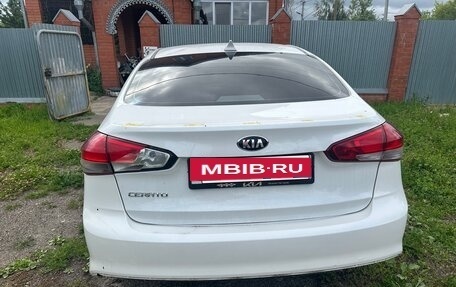KIA Cerato III, 2018 год, 750 000 рублей, 5 фотография
