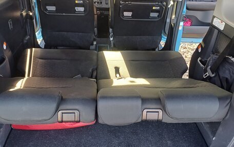 Toyota Roomy I, 2018 год, 800 000 рублей, 28 фотография