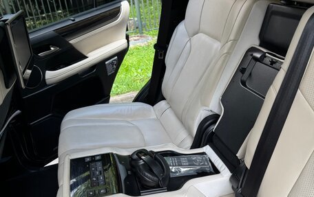 Lexus LX III, 2019 год, 12 500 000 рублей, 18 фотография