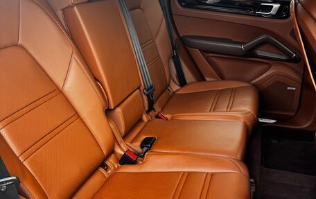 Porsche Cayenne III, 2019 год, 8 000 000 рублей, 19 фотография