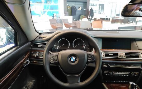 BMW 7 серия, 2012 год, 5 750 000 рублей, 16 фотография