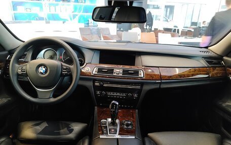 BMW 7 серия, 2012 год, 5 750 000 рублей, 15 фотография