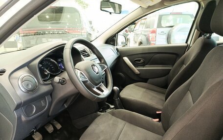 Renault Sandero II рестайлинг, 2020 год, 1 214 000 рублей, 20 фотография