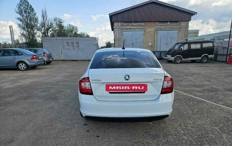 Skoda Rapid I, 2018 год, 900 000 рублей, 2 фотография