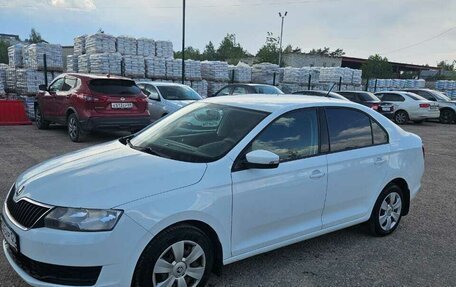 Skoda Rapid I, 2018 год, 900 000 рублей, 8 фотография