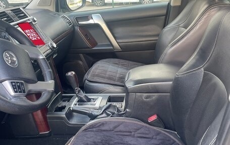 Toyota Land Cruiser Prado 150 рестайлинг 2, 2013 год, 2 700 000 рублей, 4 фотография