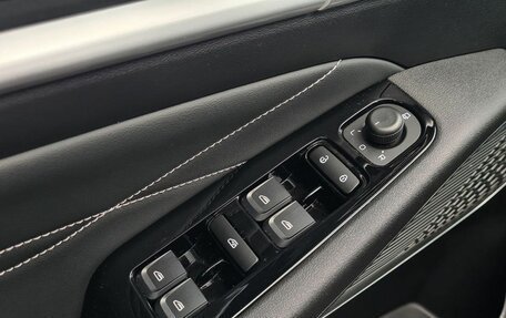 Geely Emgrand, 2024 год, 1 690 000 рублей, 18 фотография