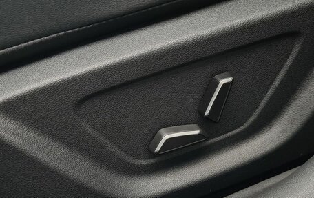 Geely Emgrand, 2024 год, 1 690 000 рублей, 20 фотография