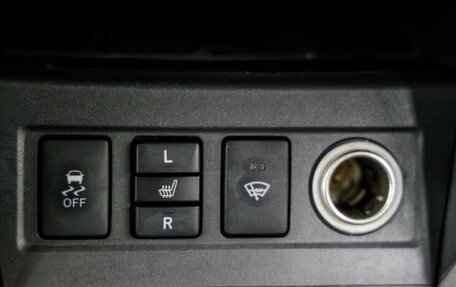 Toyota RAV4, 2011 год, 1 647 000 рублей, 18 фотография