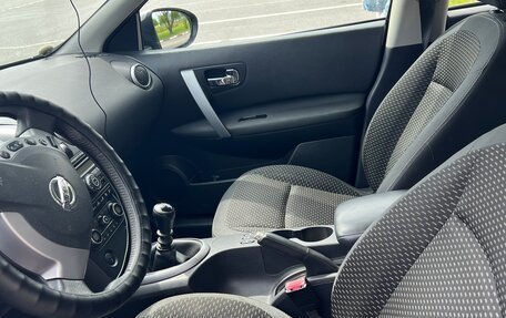 Nissan Qashqai, 2008 год, 700 000 рублей, 9 фотография
