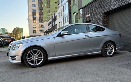 Mercedes-Benz C-Класс, 2012 год, 1 750 000 рублей, 3 фотография