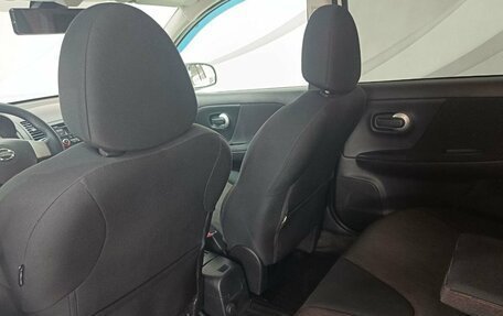 Nissan Note II рестайлинг, 2011 год, 650 000 рублей, 18 фотография