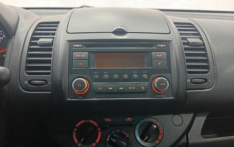 Nissan Note II рестайлинг, 2011 год, 650 000 рублей, 15 фотография