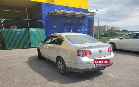 Volkswagen Passat B6, 2007 год, 575 000 рублей, 3 фотография
