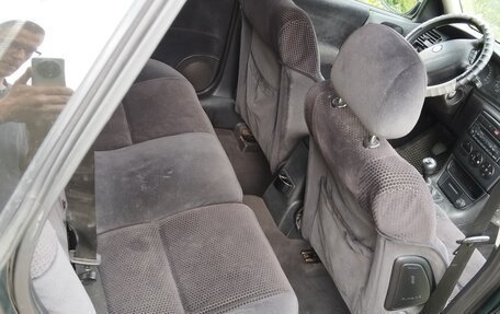 Opel Vectra B рестайлинг, 1999 год, 137 000 рублей, 15 фотография