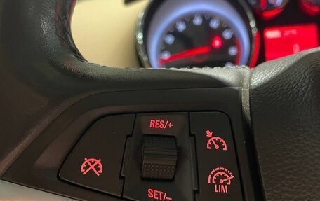Opel Zafira C рестайлинг, 2013 год, 1 400 000 рублей, 16 фотография
