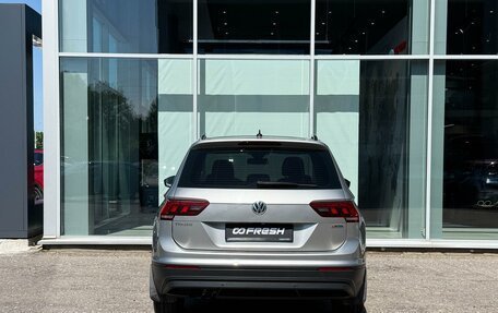 Volkswagen Tiguan II, 2020 год, 2 235 000 рублей, 4 фотография
