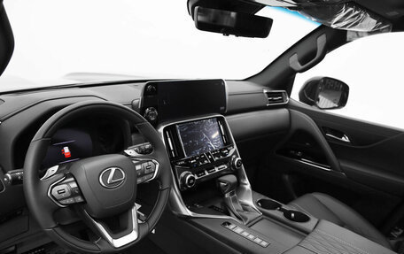 Lexus LX, 2024 год, 14 990 000 рублей, 9 фотография