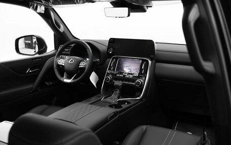 Lexus LX, 2024 год, 14 990 000 рублей, 13 фотография