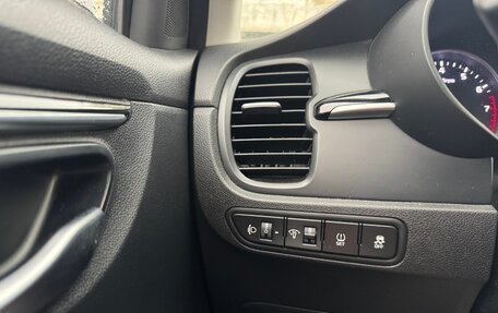 KIA Rio IV, 2017 год, 1 490 000 рублей, 4 фотография