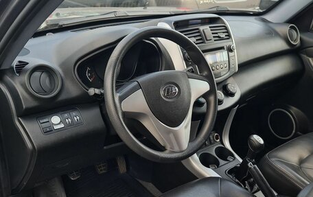 Lifan X60 I рестайлинг, 2016 год, 520 000 рублей, 13 фотография