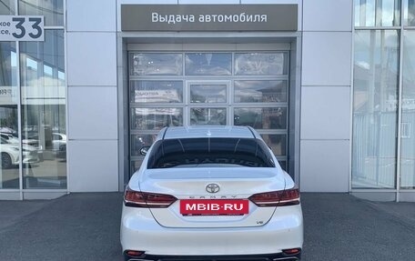 Toyota Camry, 2018 год, 2 490 000 рублей, 6 фотография