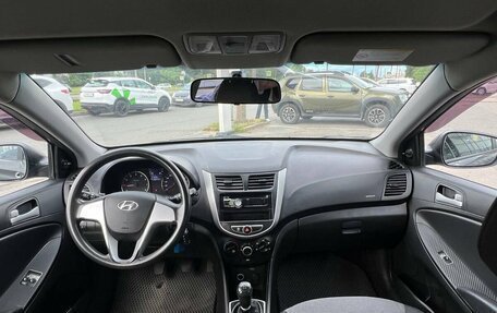 Hyundai Solaris II рестайлинг, 2011 год, 680 000 рублей, 12 фотография