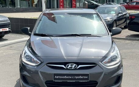 Hyundai Solaris II рестайлинг, 2011 год, 680 000 рублей, 3 фотография