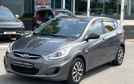 Hyundai Solaris II рестайлинг, 2011 год, 680 000 рублей, 4 фотография