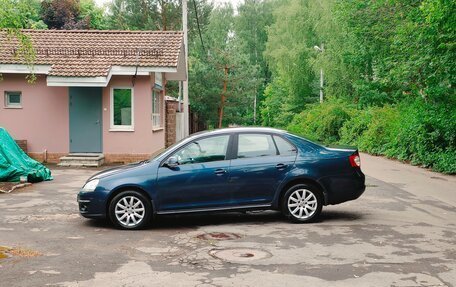 Volkswagen Jetta VI, 2008 год, 650 000 рублей, 3 фотография