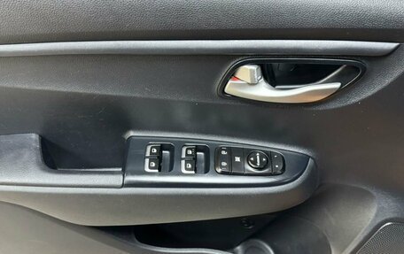 KIA Rio IV, 2017 год, 1 159 000 рублей, 10 фотография