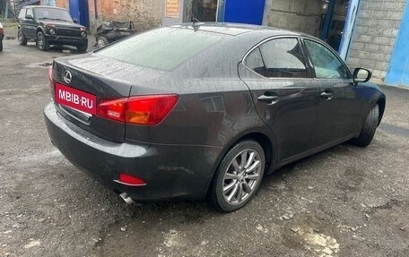Lexus IS II рестайлинг 2, 2006 год, 1 100 000 рублей, 5 фотография