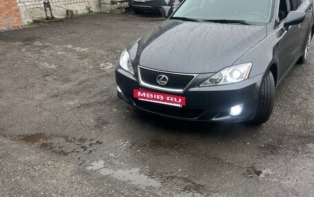 Lexus IS II рестайлинг 2, 2006 год, 1 100 000 рублей, 4 фотография