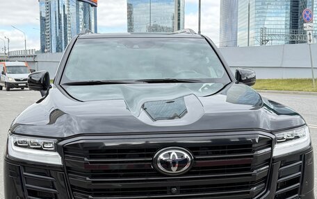 Toyota Land Cruiser, 2021 год, 12 000 000 рублей, 2 фотография