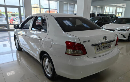 Toyota Belta, 2005 год, 499 000 рублей, 9 фотография
