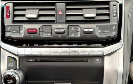 Toyota Land Cruiser, 2021 год, 12 000 000 рублей, 5 фотография