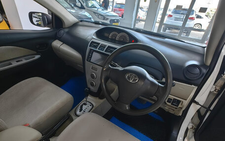 Toyota Belta, 2005 год, 499 000 рублей, 18 фотография